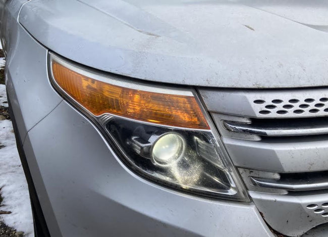 Used OEM RH Headlight fits 2011-2012 Ford Explorer BB5Z13008C BB5Z13008K
