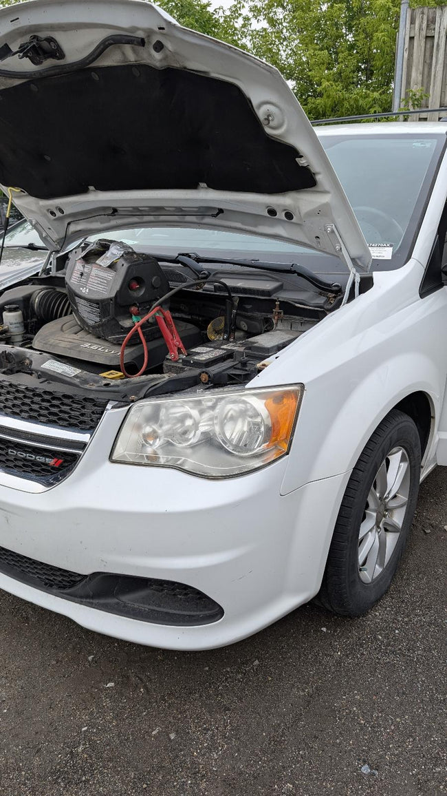 Used OEM Totally Integrated Power Control Module (TIPM) 2013 Caravan 68163904AC