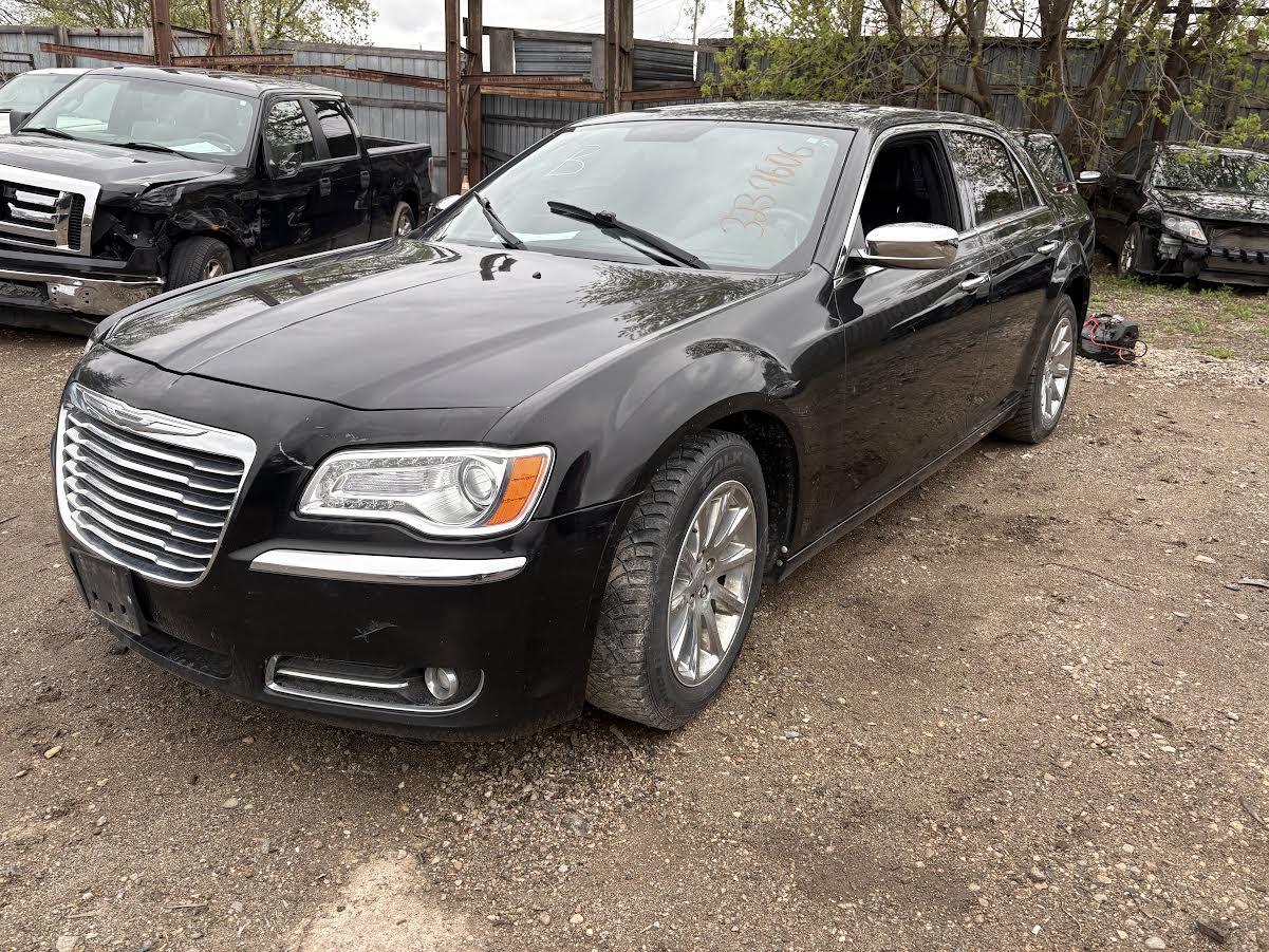 Used OEM Driver Side Headlight fits 2011-2014 Chrysler 300 68042151AC 68143003AB