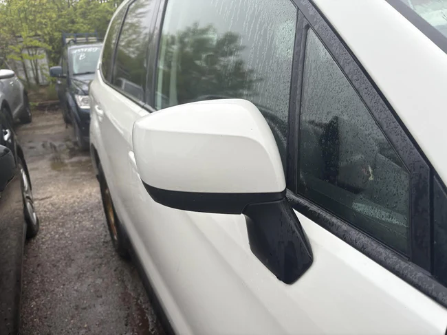 Used OEM RH Passenger Side Door Mirror fits 2017-2018 Subaru Forester 91036SG931