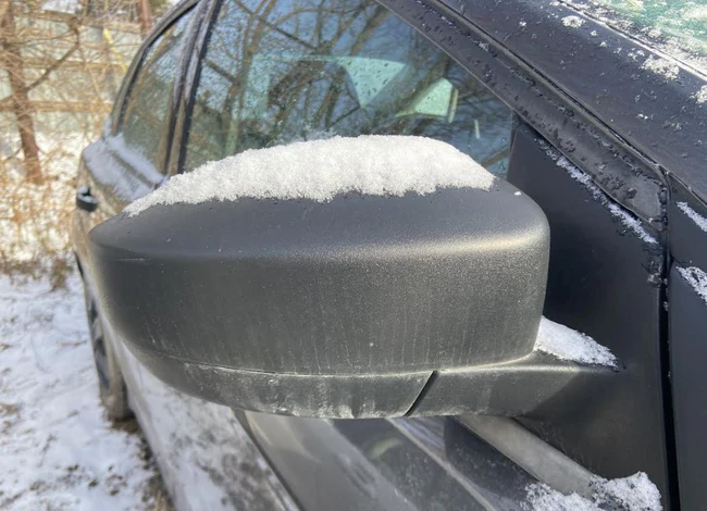 Used OEM R Door Mirror fits 2015-2018 Ford Focus F1EZ17682L